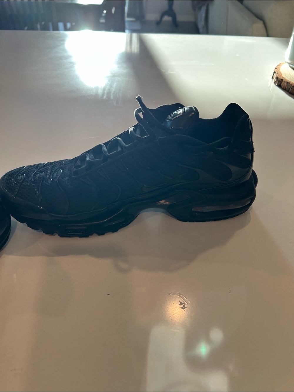 Nike Men's All-Black Air Cushion Training Sneaker